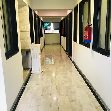 فندق Hooliv 7 Avenues G Block بونة المظهر الخارجي الصورة